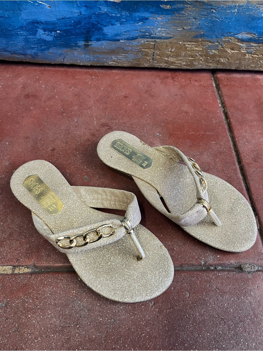 Sparkle Chain-Trim Gold Women's Thong Sandals